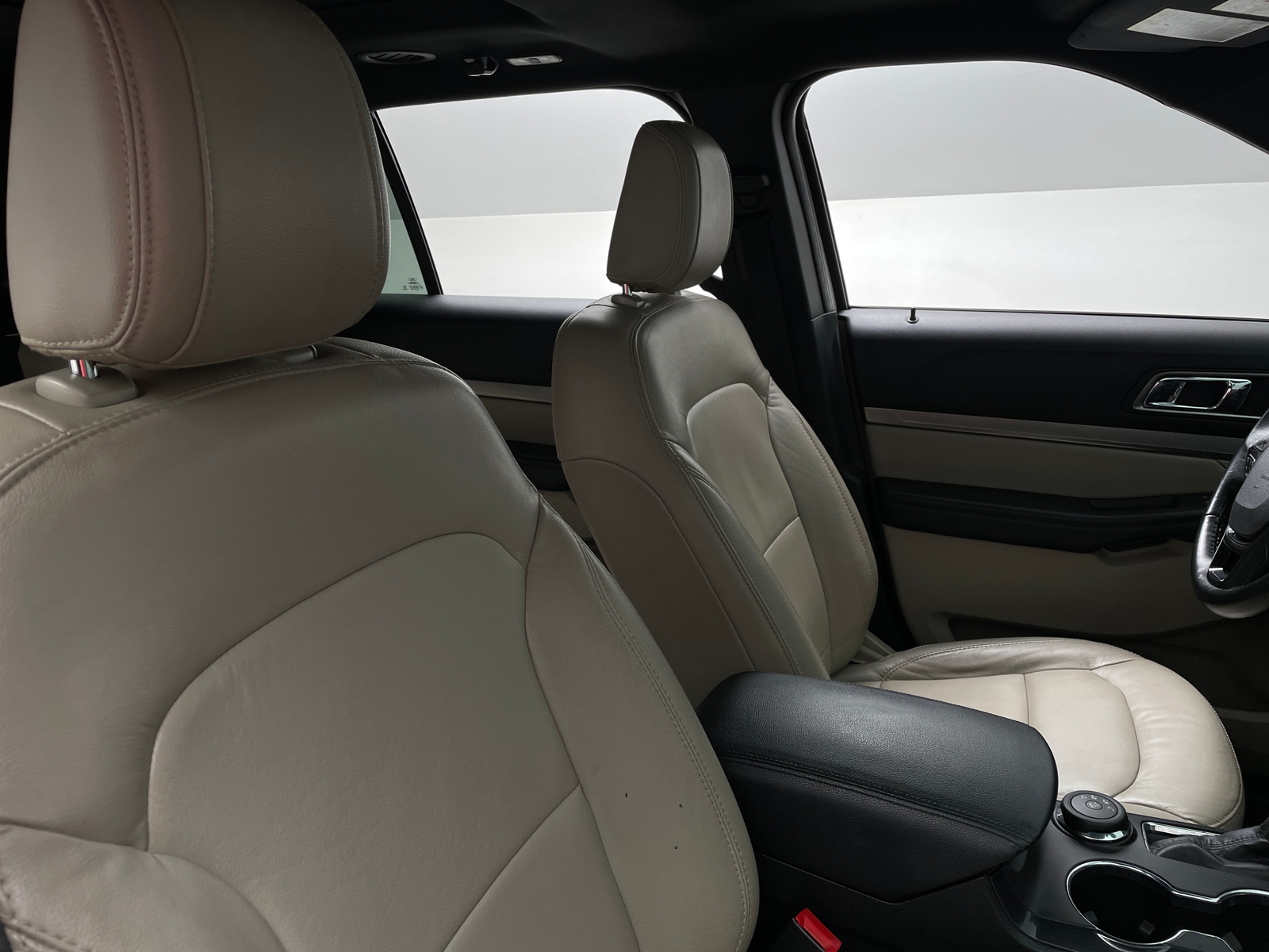 Thumbnail: 2018 Ford Explorer - 2