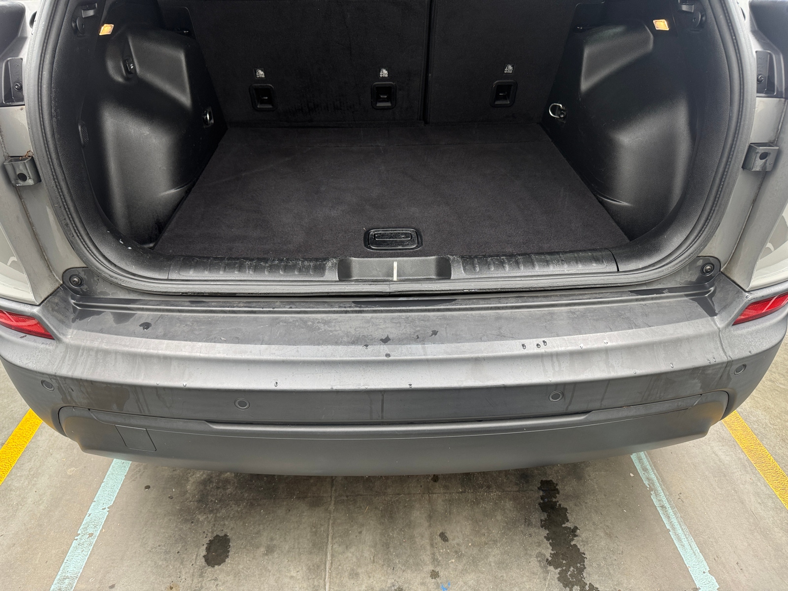 Thumbnail: 2020 Jeep Cherokee - 7