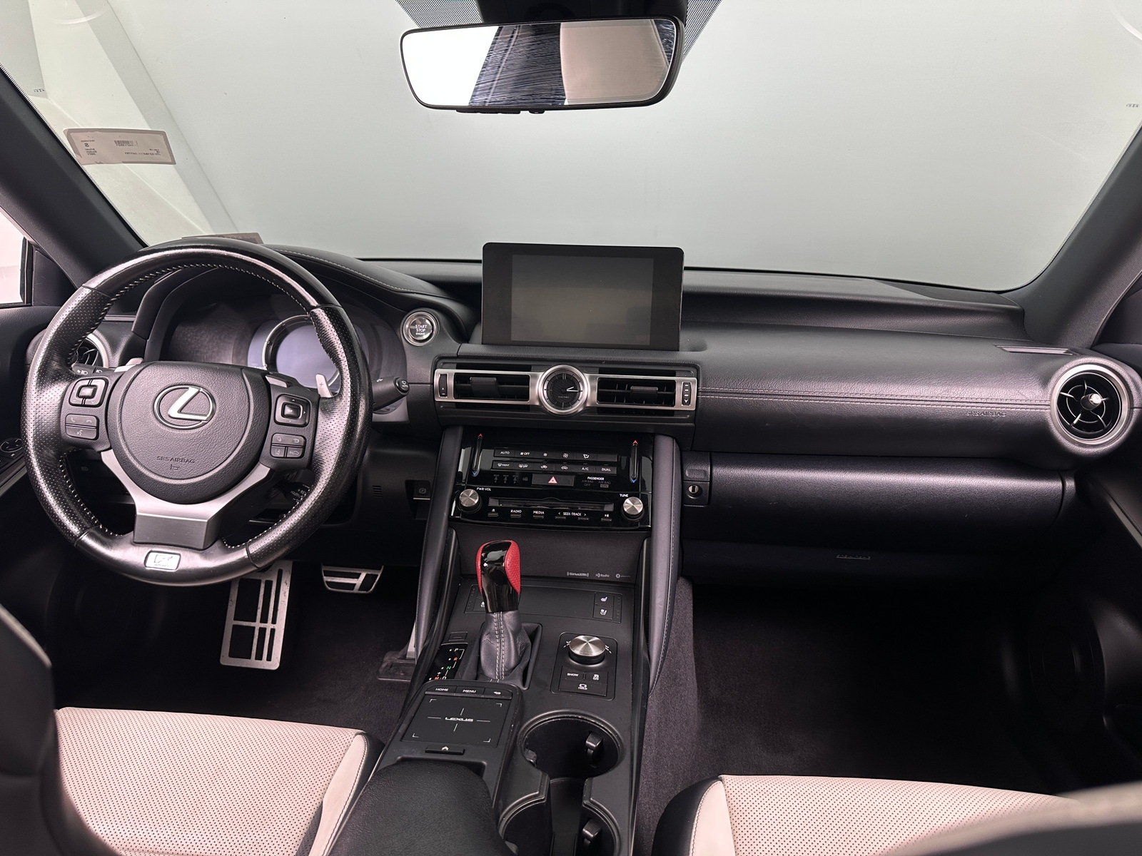 Thumbnail: 2021 Lexus IS - 2