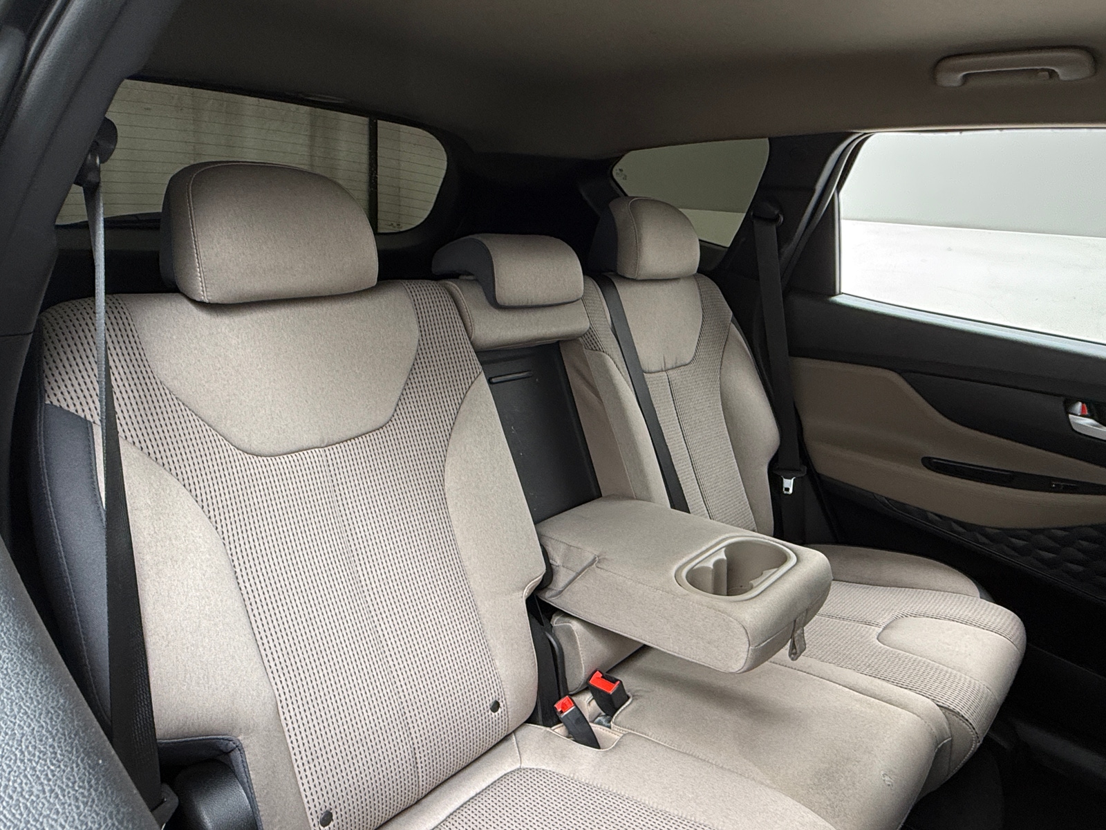 Thumbnail: 2020 Hyundai Santa Fe - 6