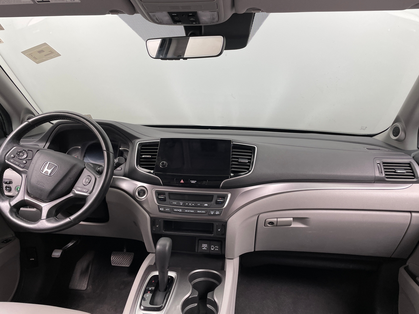 Thumbnail: 2019 Honda Pilot - 2