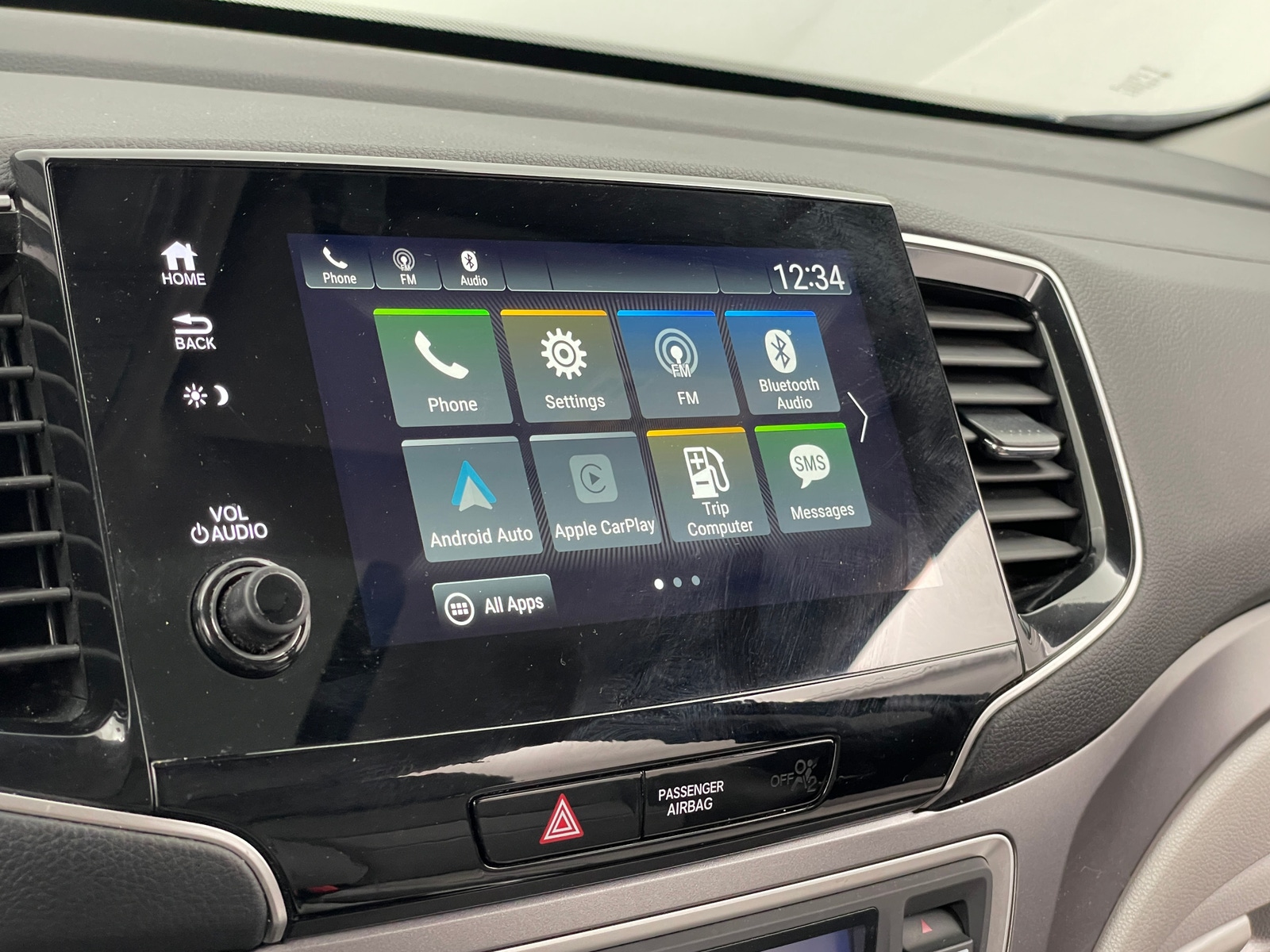 Thumbnail: 2019 Honda Pilot - 3