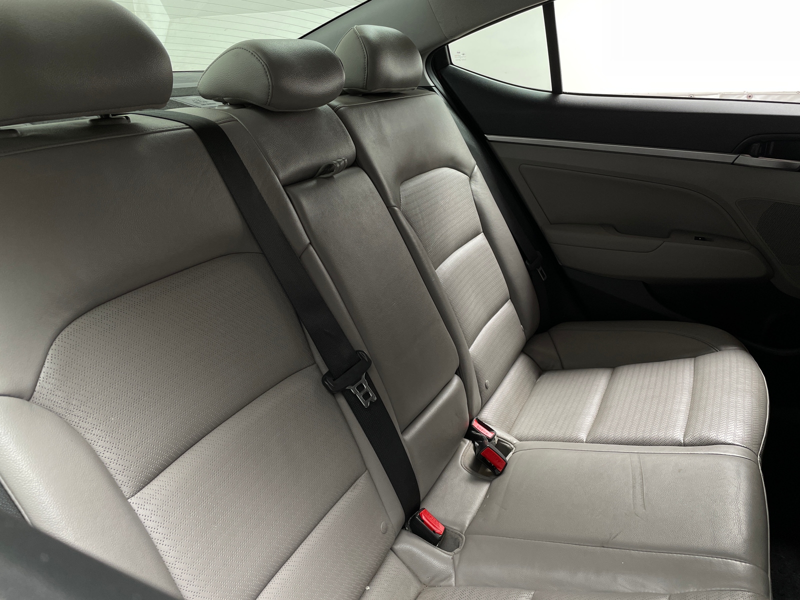 Thumbnail: 2020 Hyundai Elantra - 5