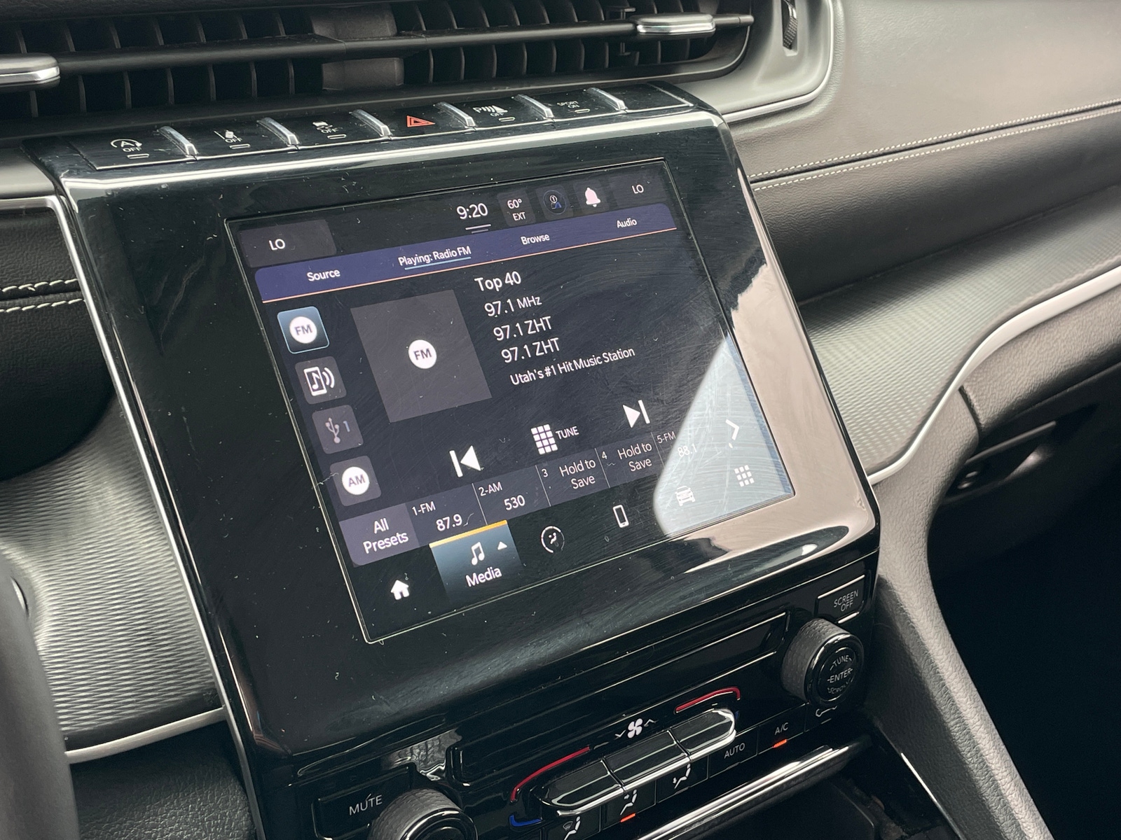 Thumbnail: 2023 Jeep Grand Cherokee - 4