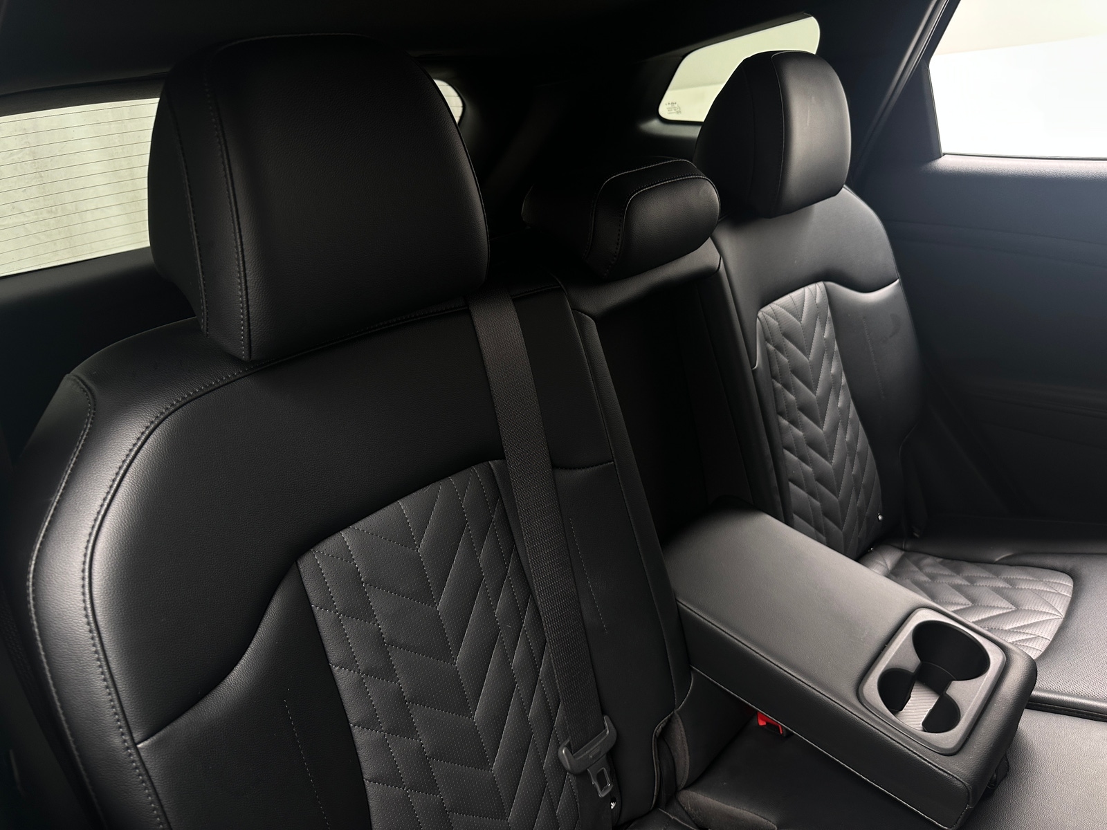 Thumbnail: 2023 Kia Sportage - 5