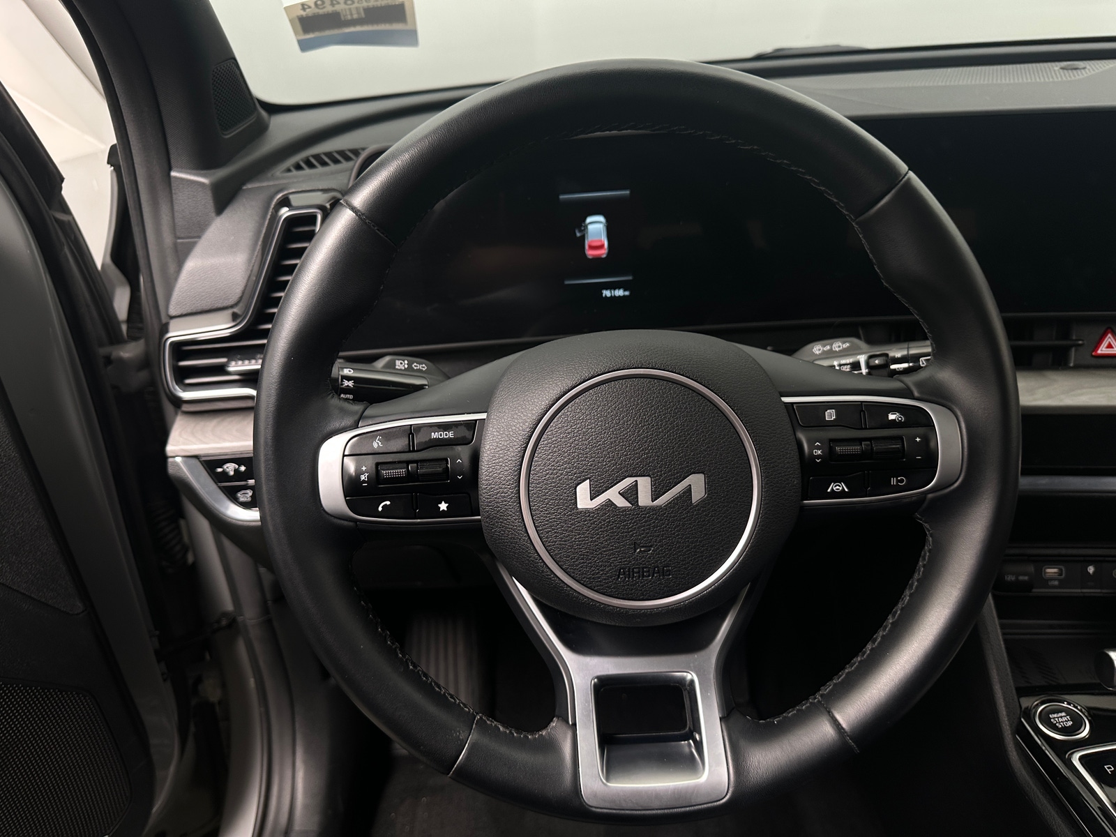 Thumbnail: 2023 Kia Sportage - 4