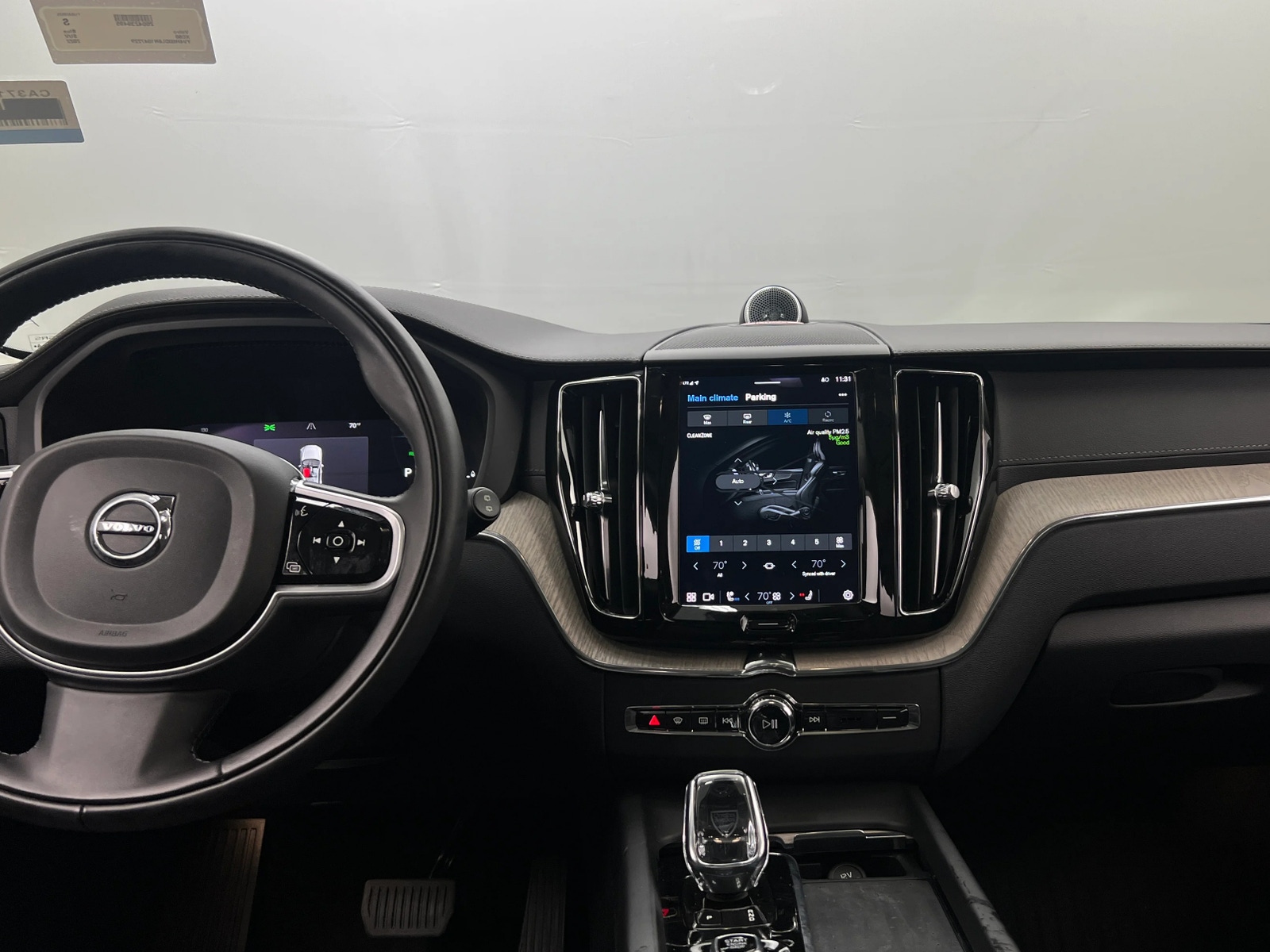 Thumbnail: 2022 Volvo XC60 - 2