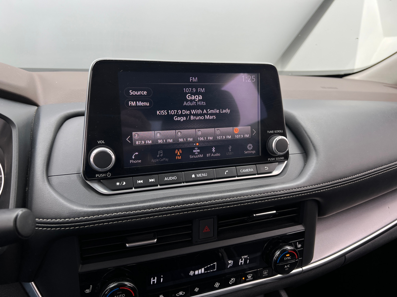 Thumbnail: 2023 Nissan Rogue - 4