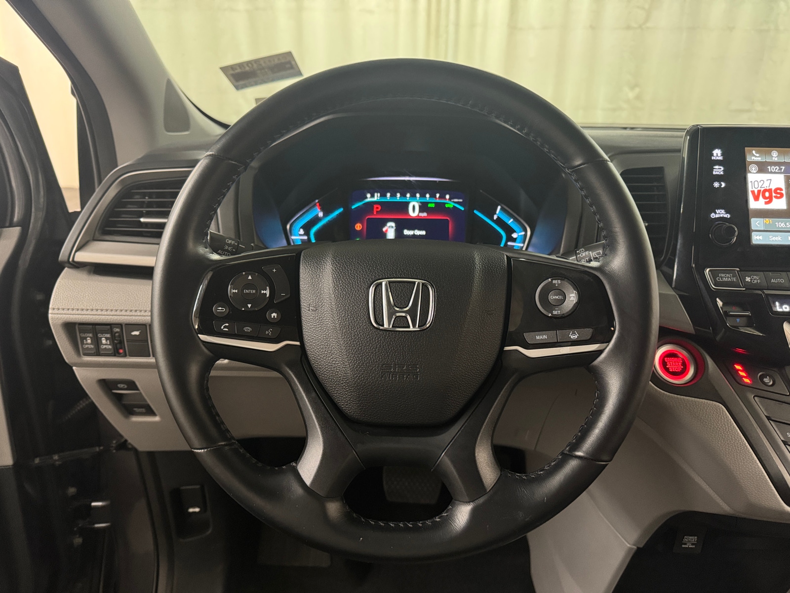 Thumbnail: 2019 Honda Odyssey - 4