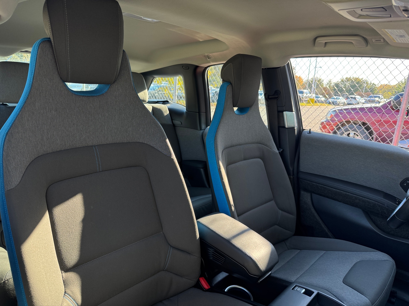 Thumbnail: 2019 BMW i3 - 2