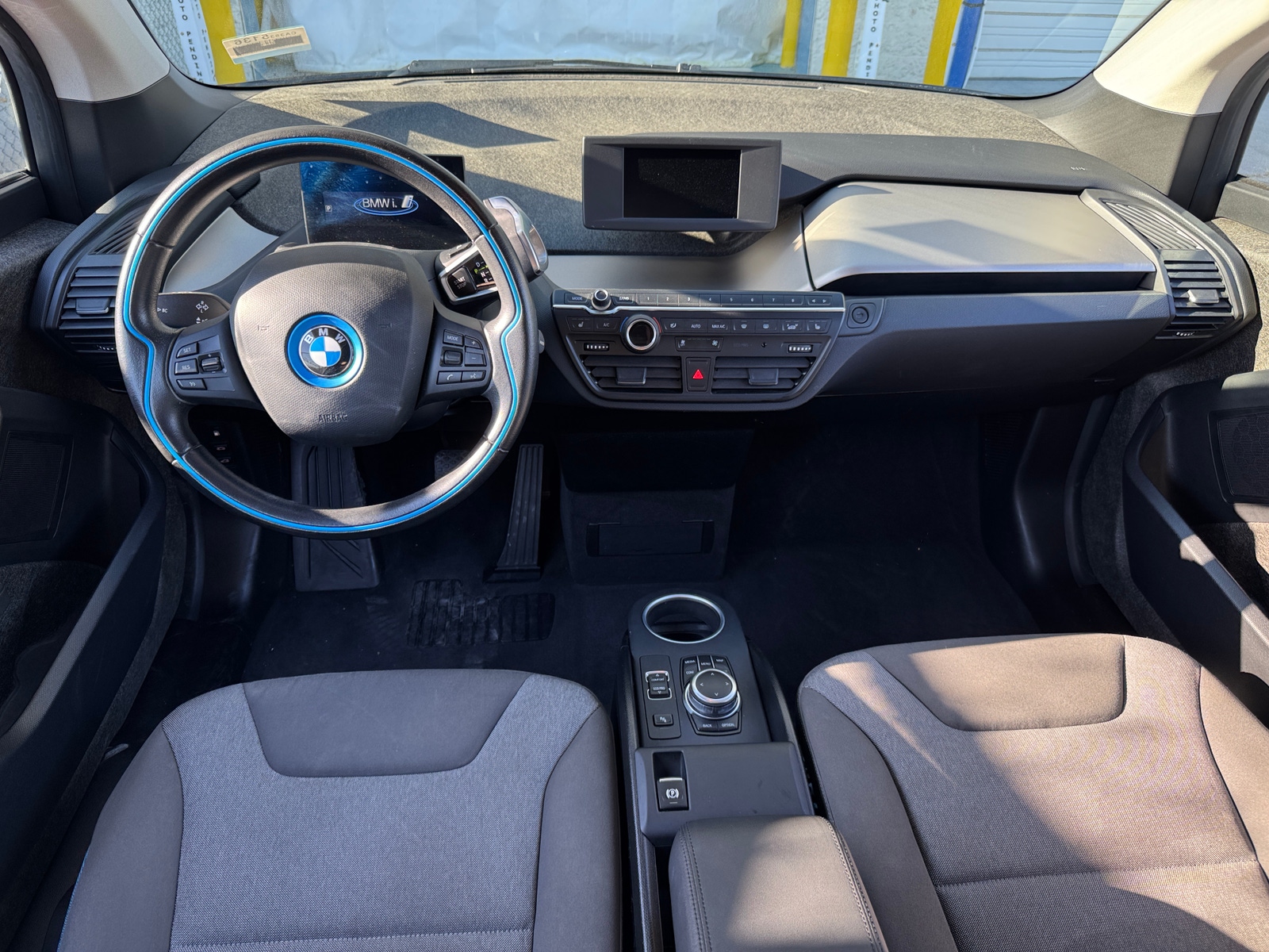 Thumbnail: 2019 BMW i3 - 3
