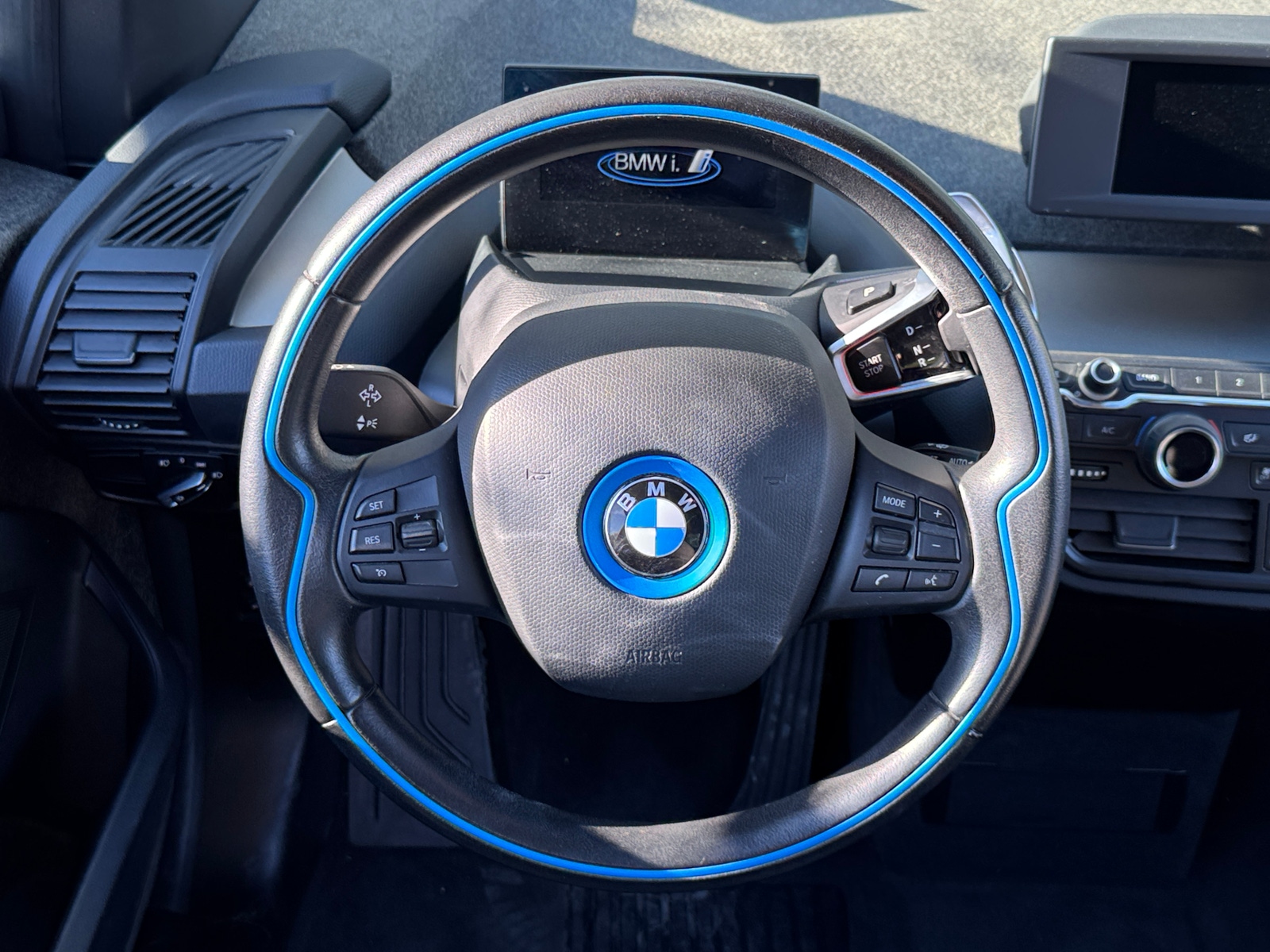 Thumbnail: 2019 BMW i3 - 5