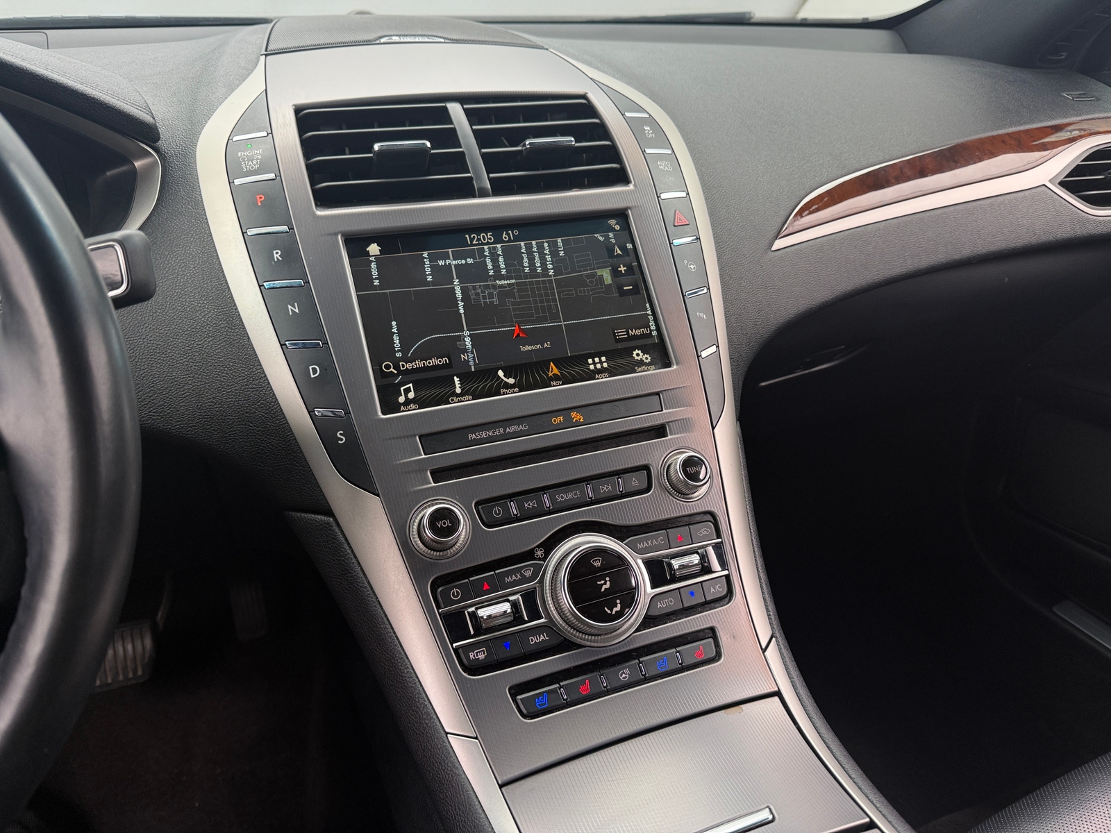 Thumbnail: 2019 Lincoln MKZ - 3