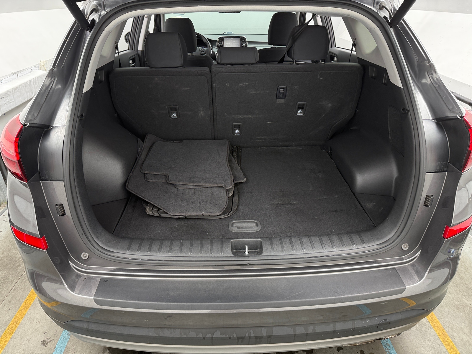 Thumbnail: 2020 Hyundai Tucson - 7