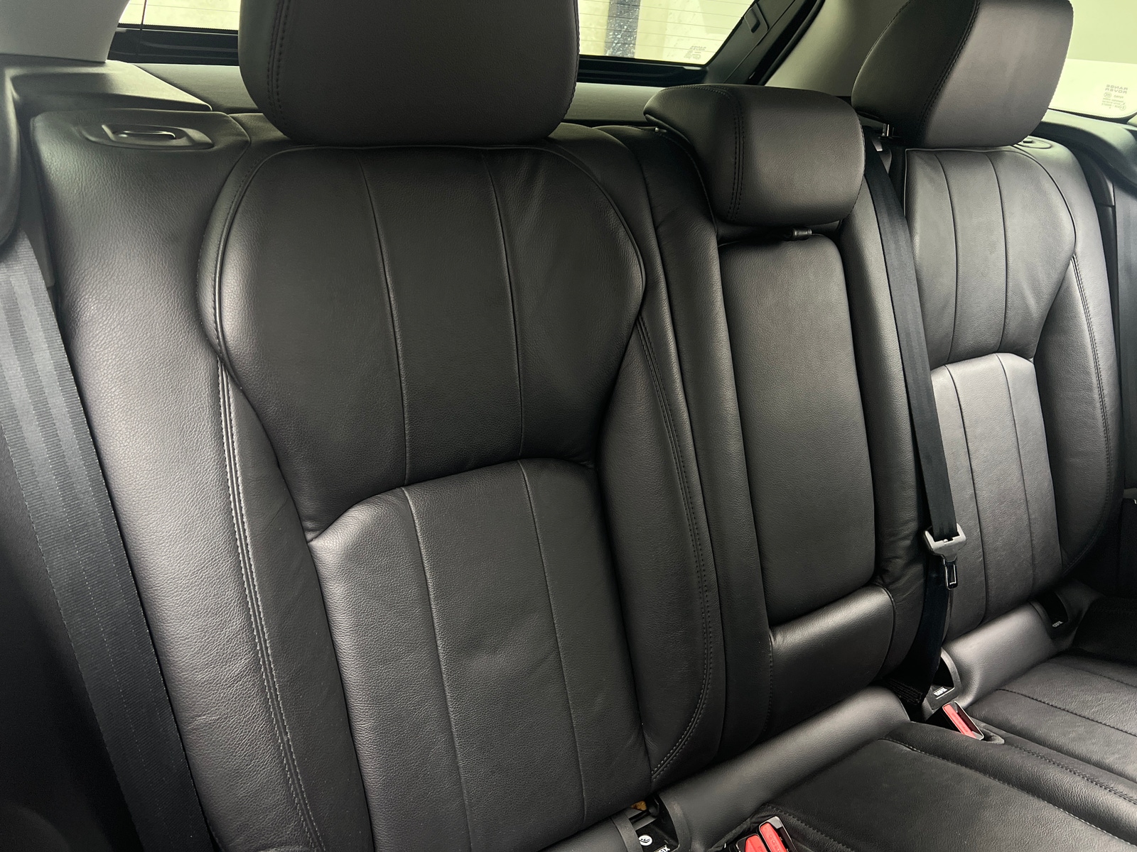 Thumbnail: 2019 Land Rover Range Rover Evoque - 5