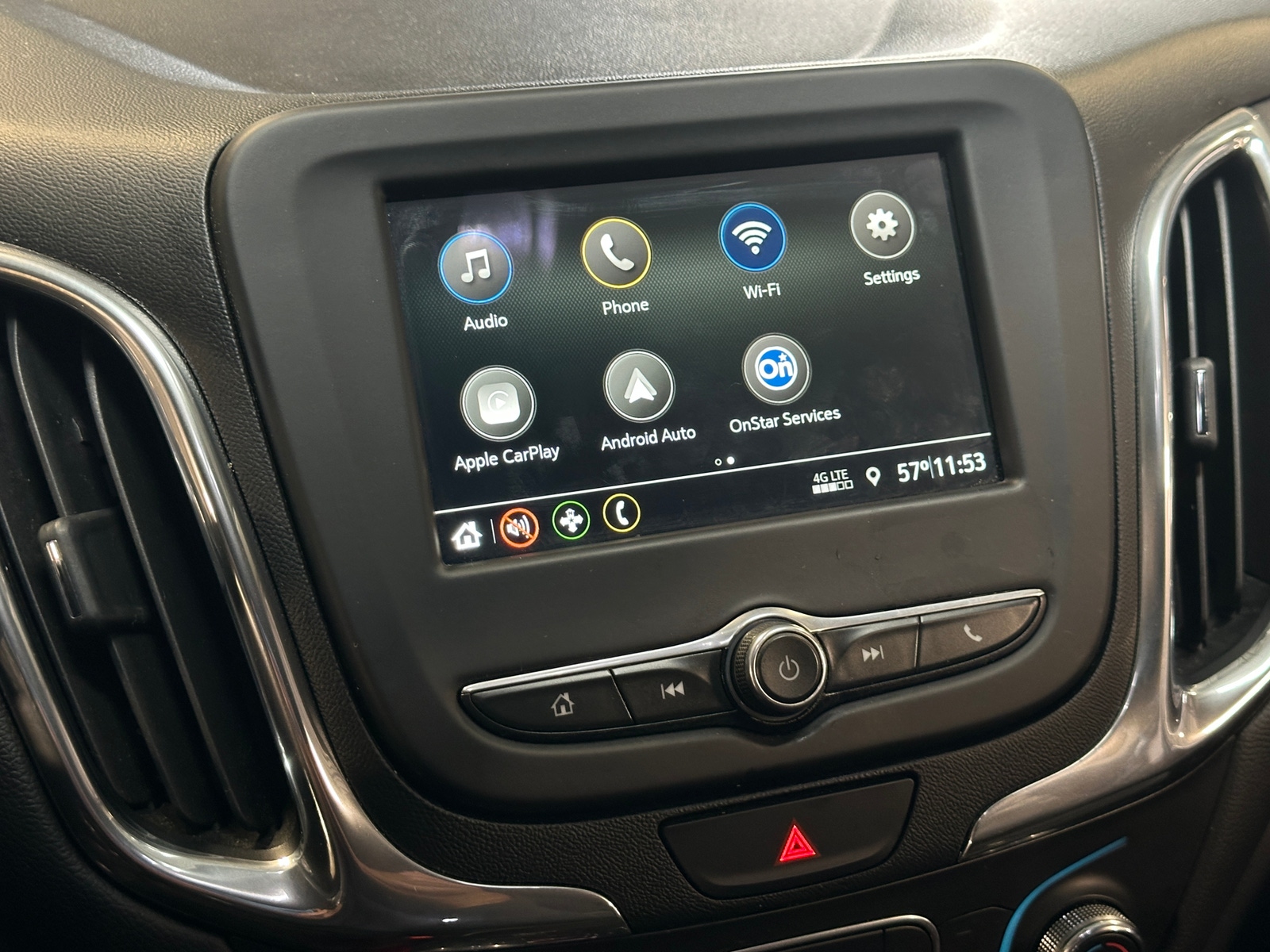 Thumbnail: 2019 Chevrolet Equinox - 4