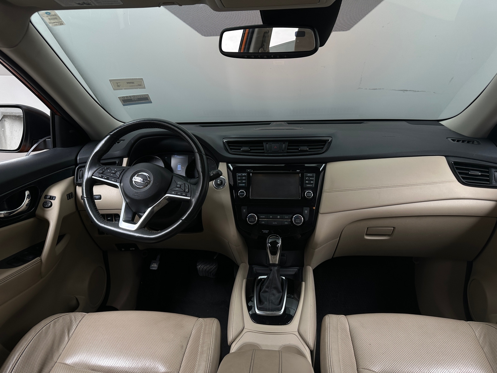 Thumbnail: 2017 Nissan Rogue - 2