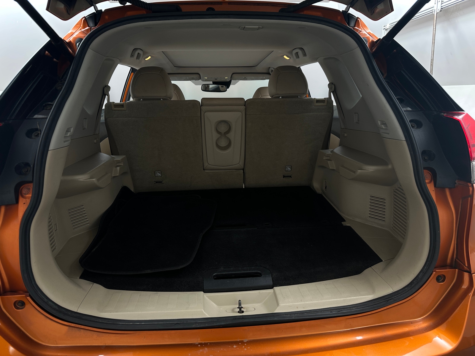 Thumbnail: 2017 Nissan Rogue - 6