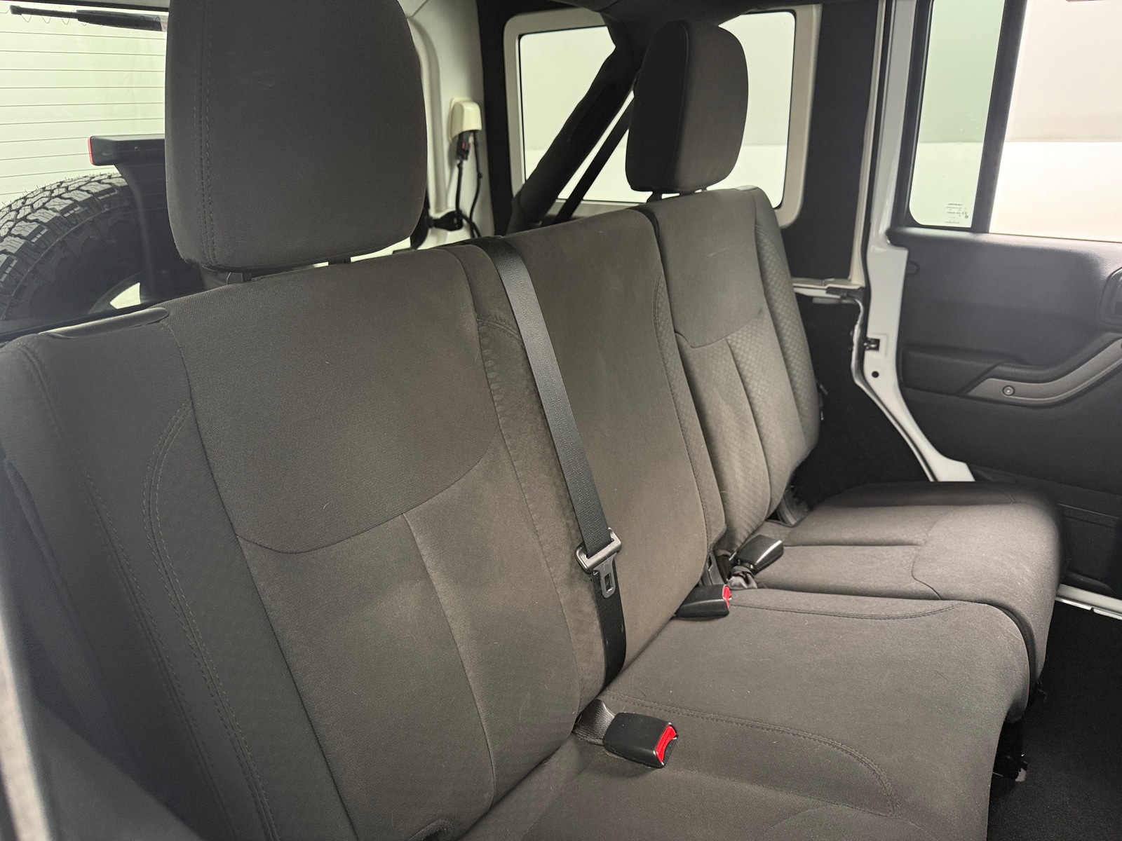 Thumbnail: 2018 Jeep Wrangler - 6