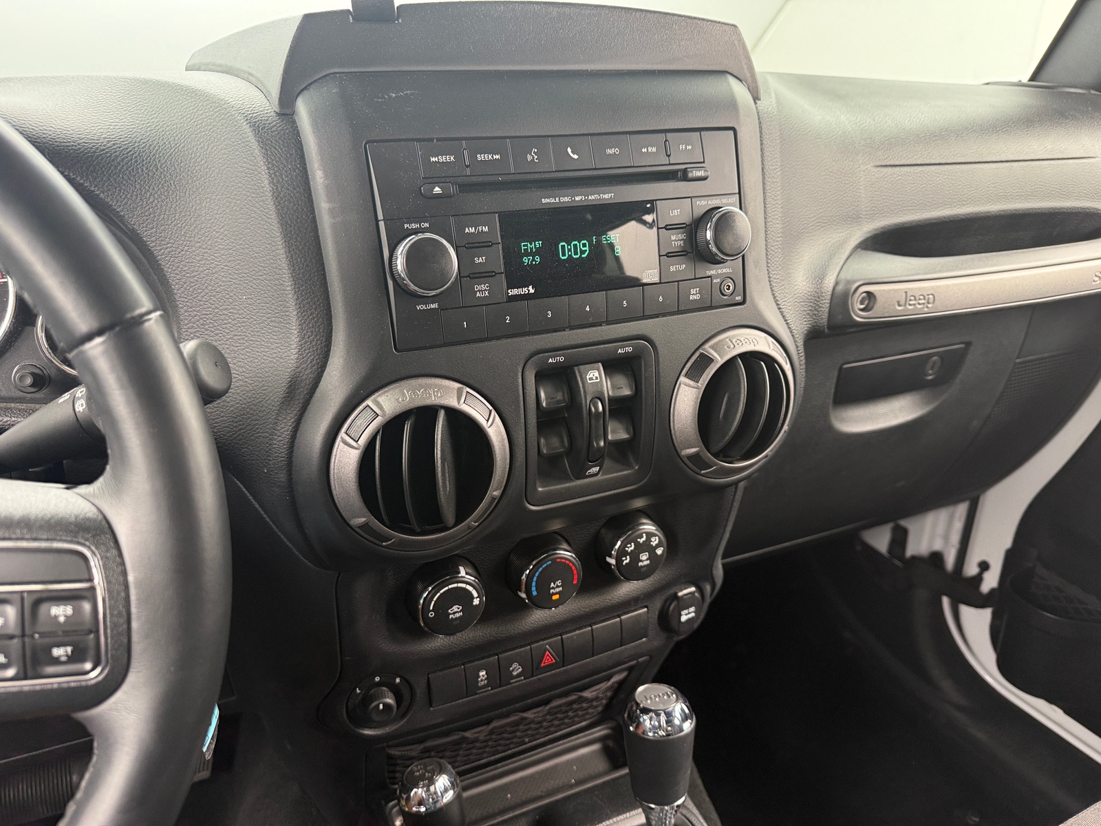 Thumbnail: 2018 Jeep Wrangler - 4