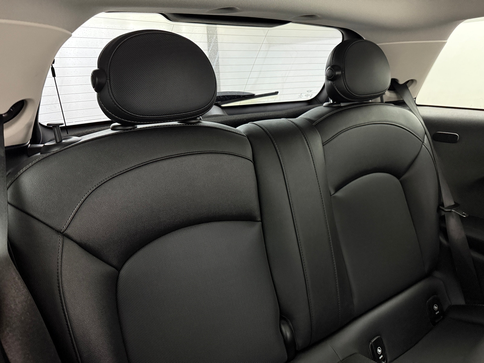 Thumbnail: 2023 MINI Cooper Hardtop - 5