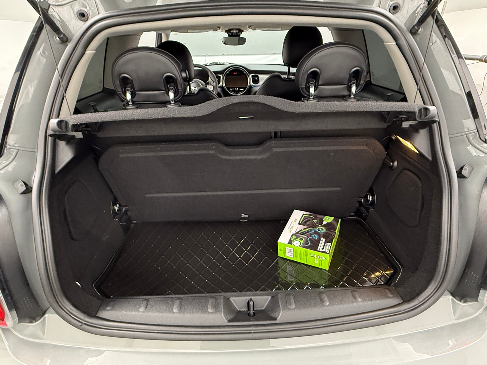 Thumbnail: 2023 MINI Cooper Hardtop - 6