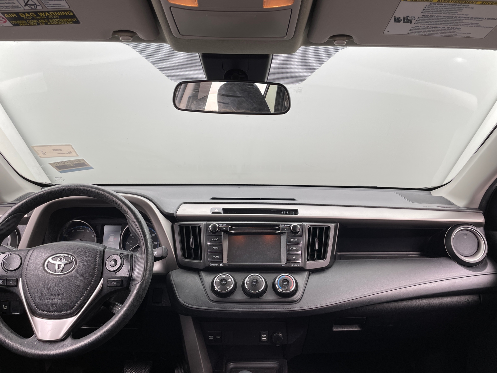 Thumbnail: 2017 Toyota RAV4 - 3