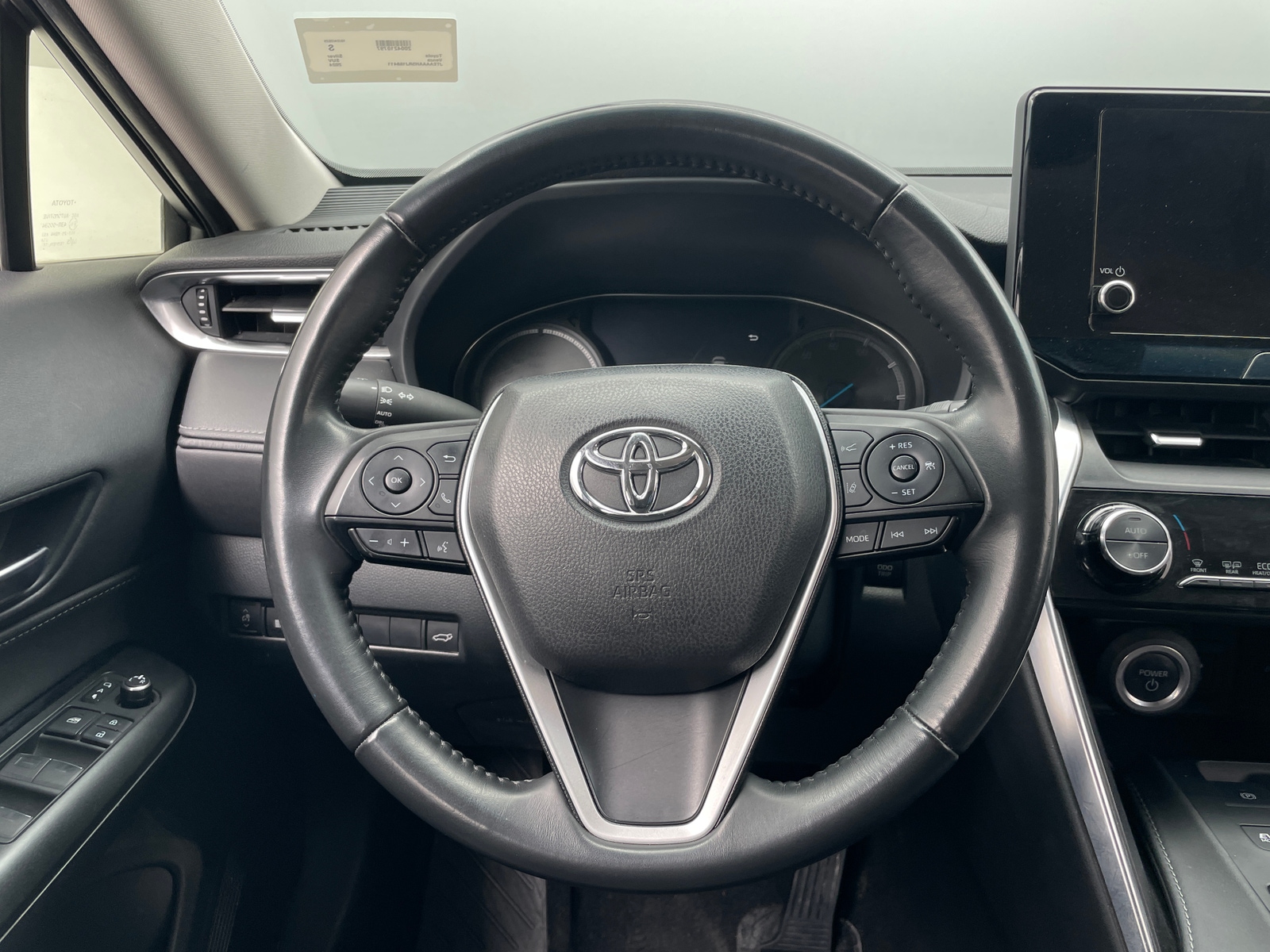 Thumbnail: 2024 Toyota Venza - 5