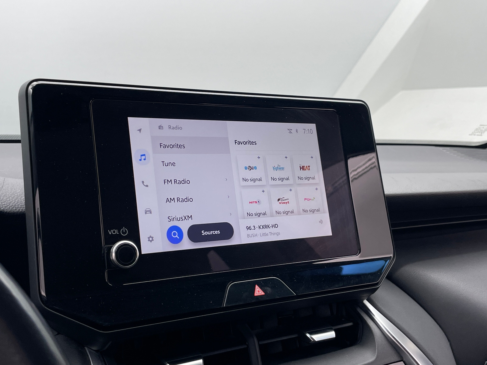 Thumbnail: 2024 Toyota Venza - 4