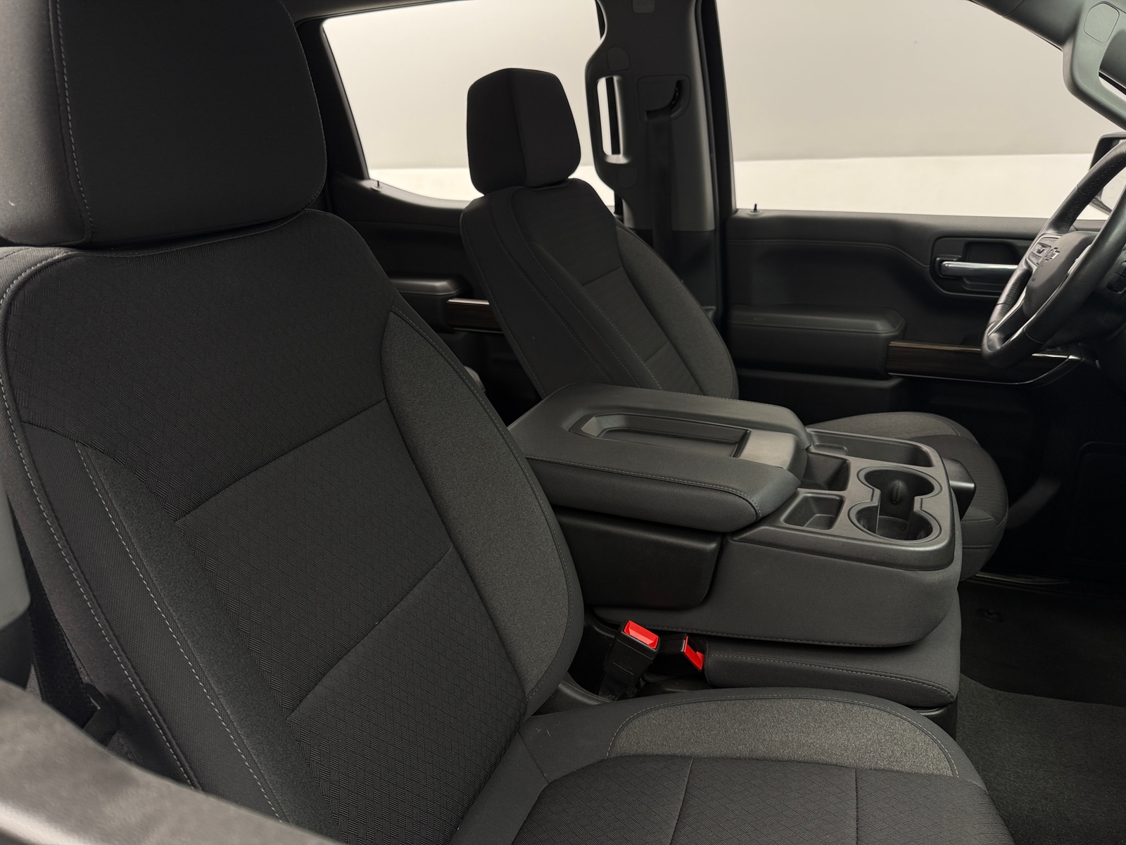 Thumbnail: 2022 Chevrolet Silverado 1500 - 2