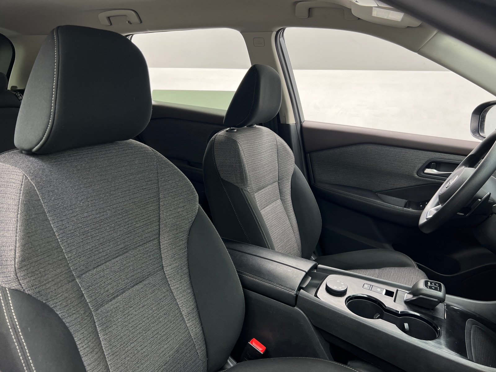 Thumbnail: 2023 Nissan Rogue - 2