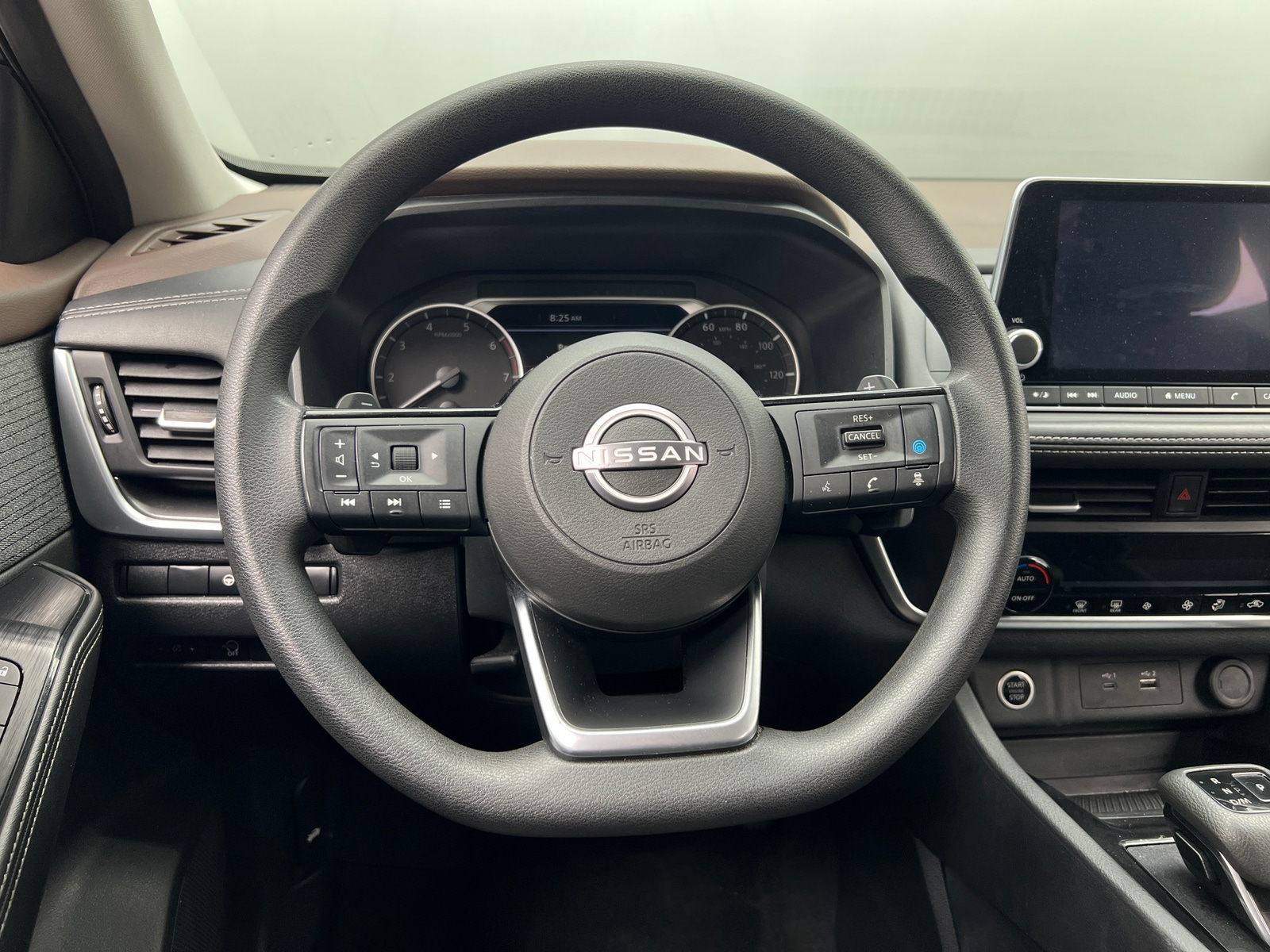 Thumbnail: 2023 Nissan Rogue - 5