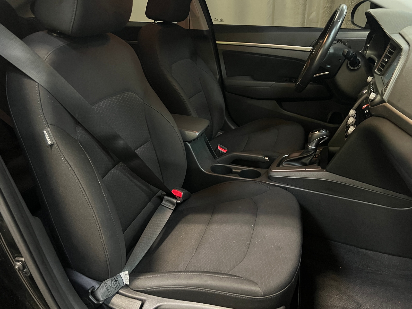 Thumbnail: 2019 Hyundai Elantra - 2