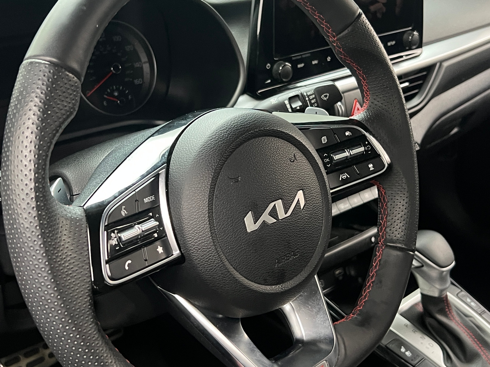 Thumbnail: 2023 Kia Forte - 5