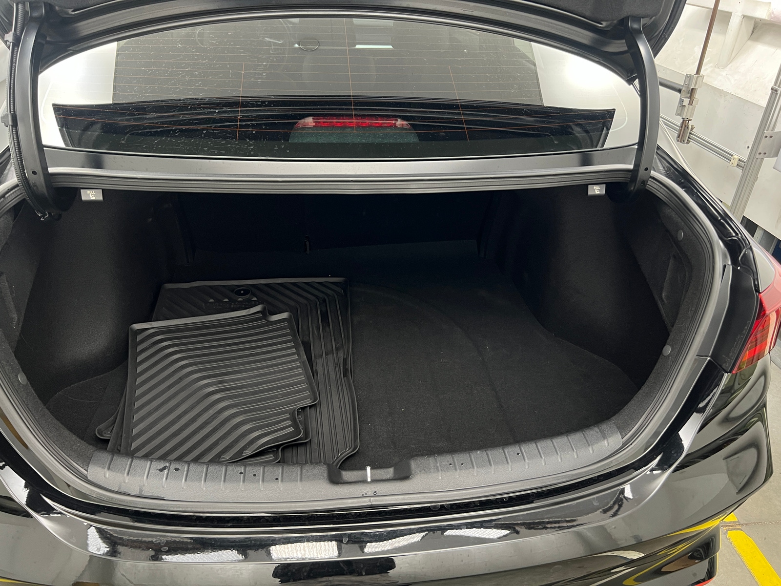 Thumbnail: 2023 Kia Forte - 7