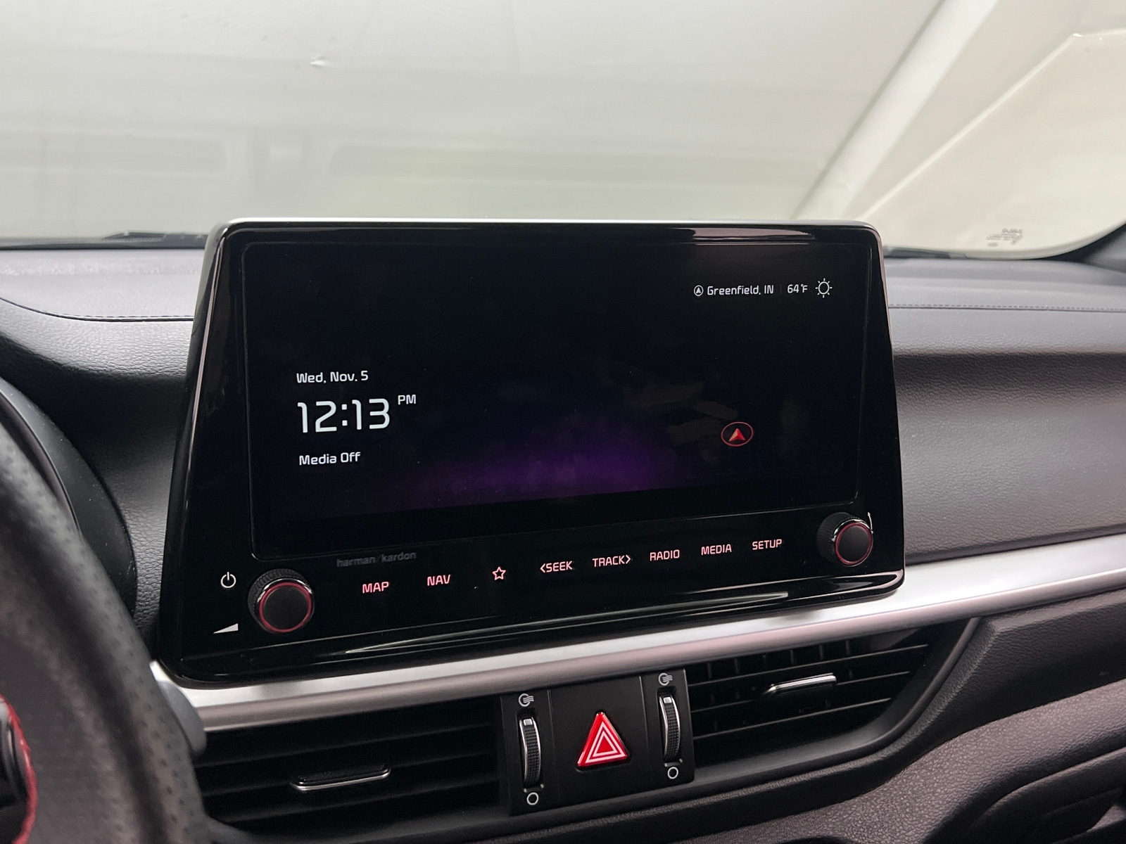 Thumbnail: 2023 Kia Forte - 4