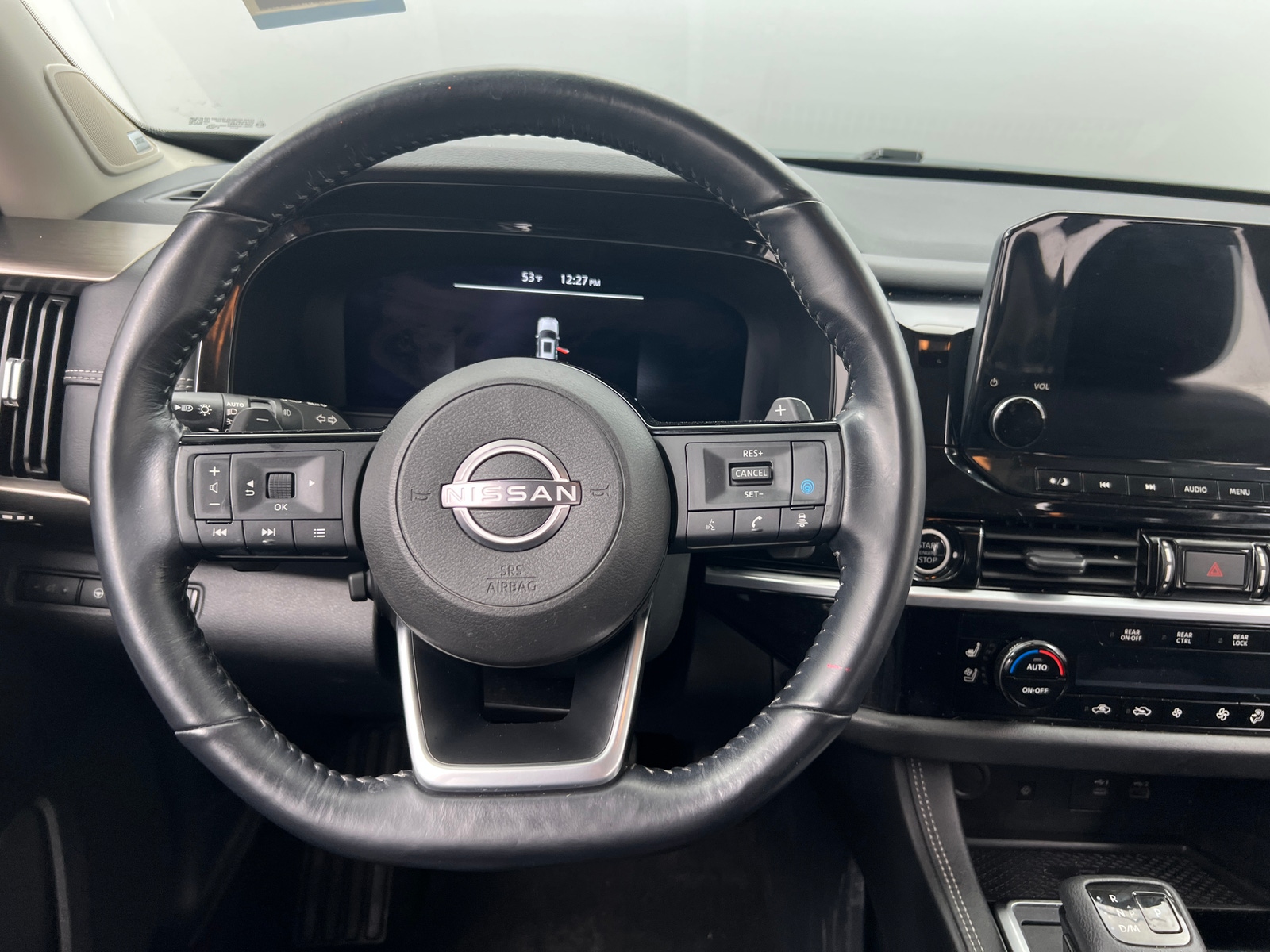 Thumbnail: 2023 Nissan Pathfinder - 4