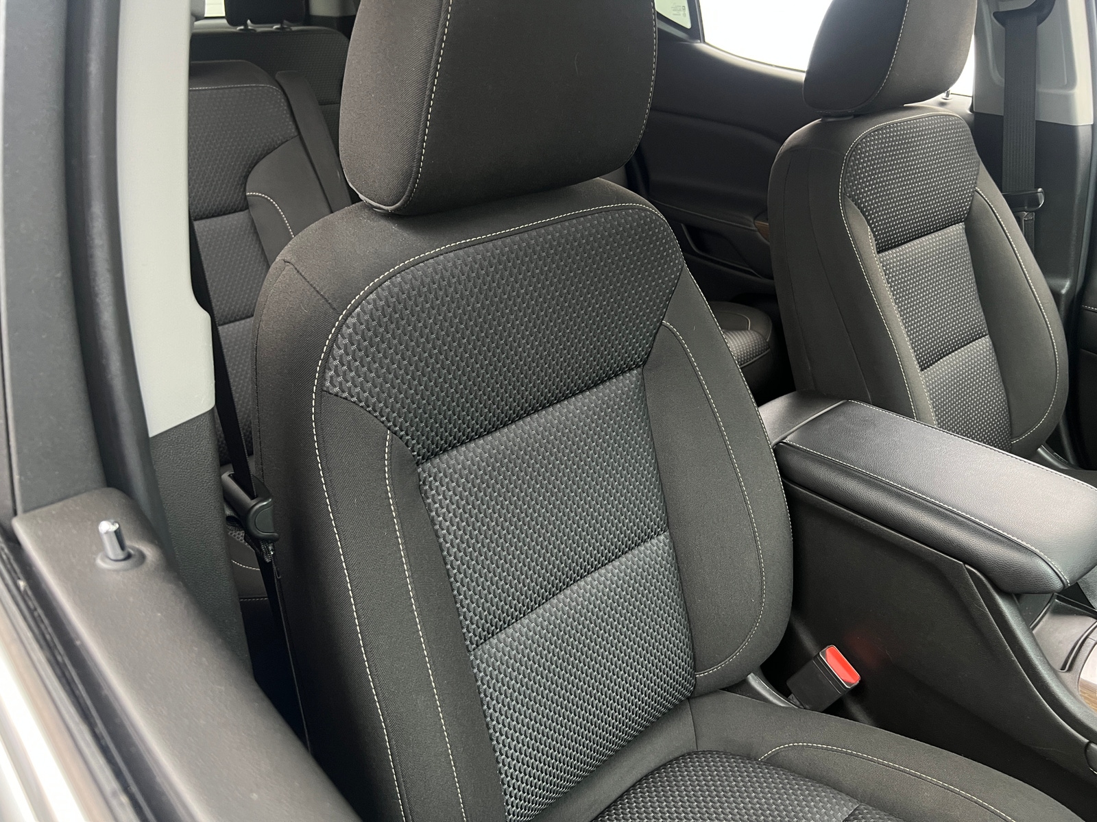 Thumbnail: 2023 GMC Acadia - 2