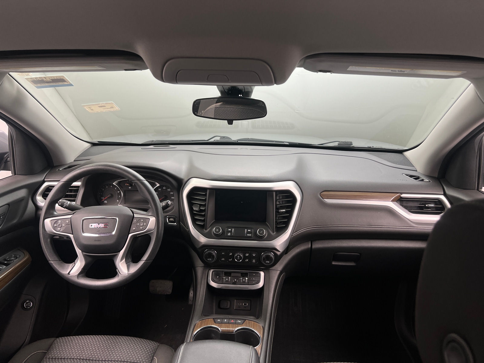 Thumbnail: 2023 GMC Acadia - 3