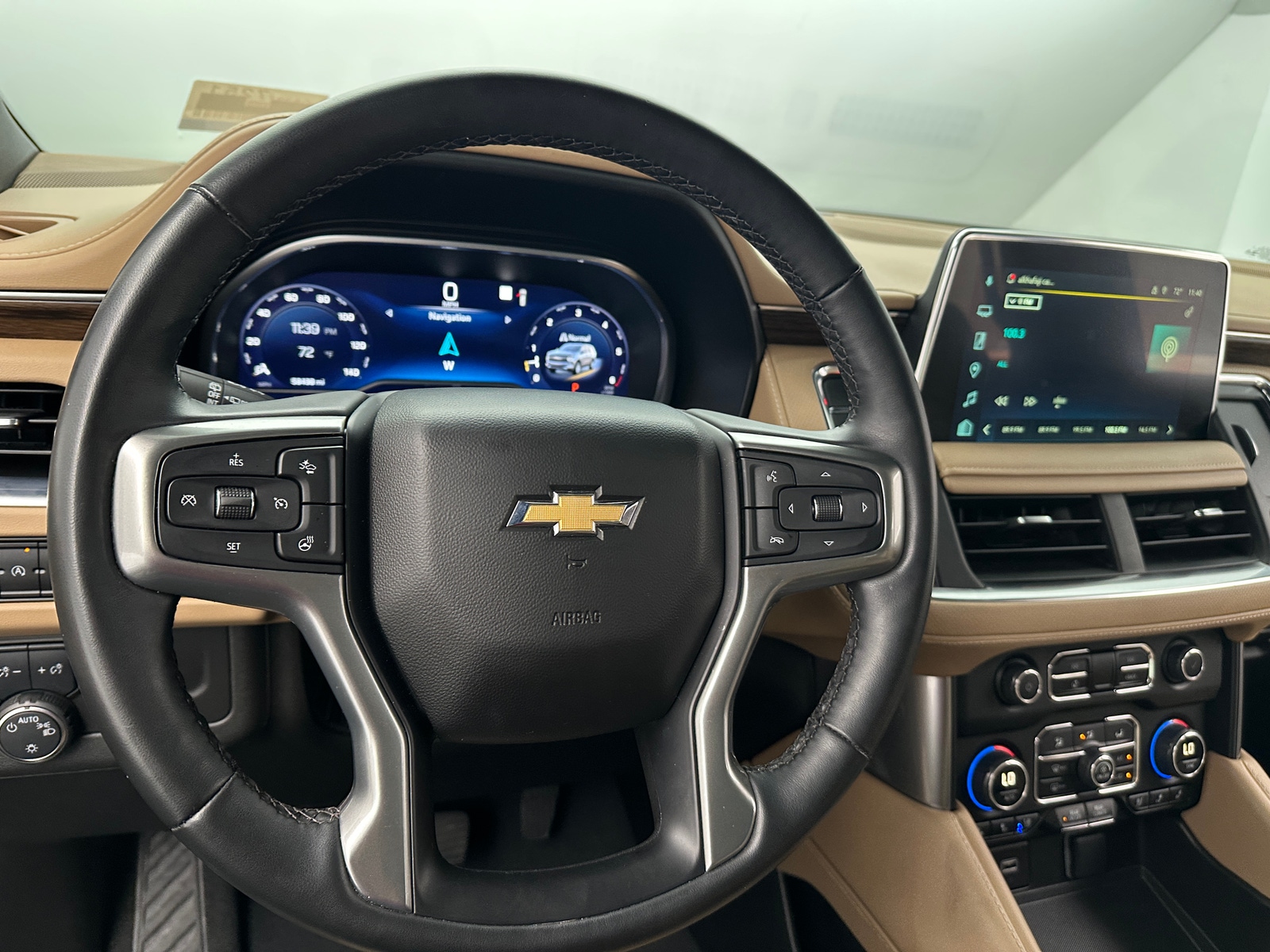 Thumbnail: 2023 Chevrolet Tahoe - 4