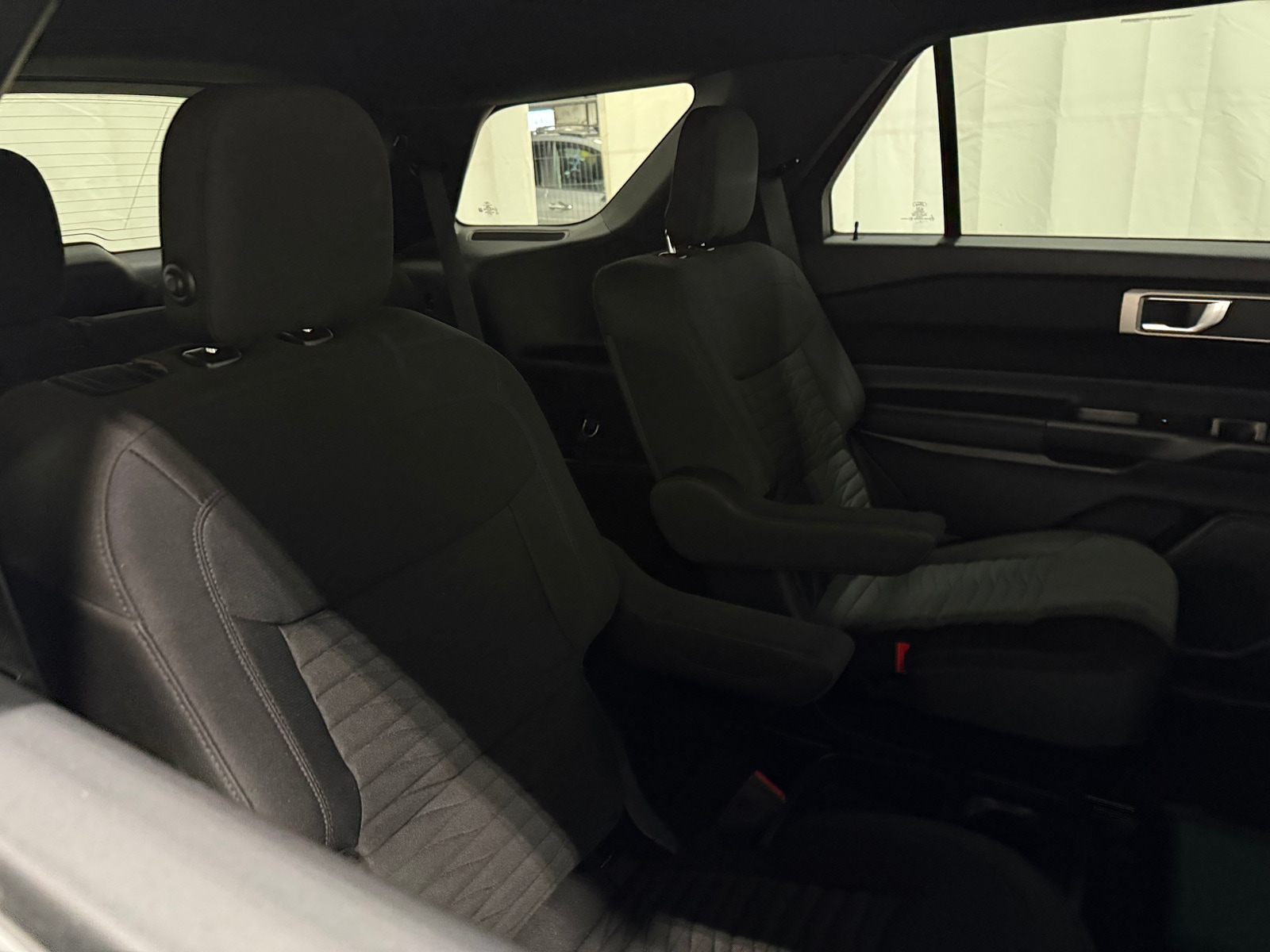 Thumbnail: 2020 Ford Explorer - 6