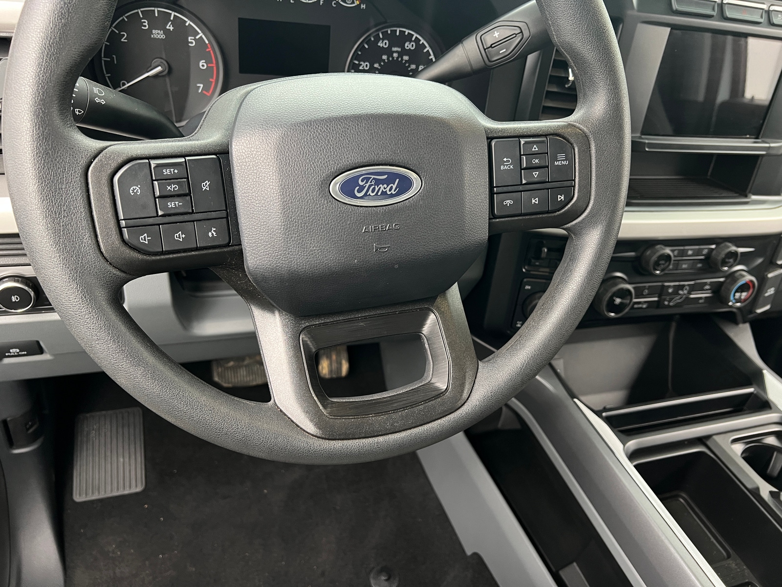 Thumbnail: 2024 Ford Econoline - 5