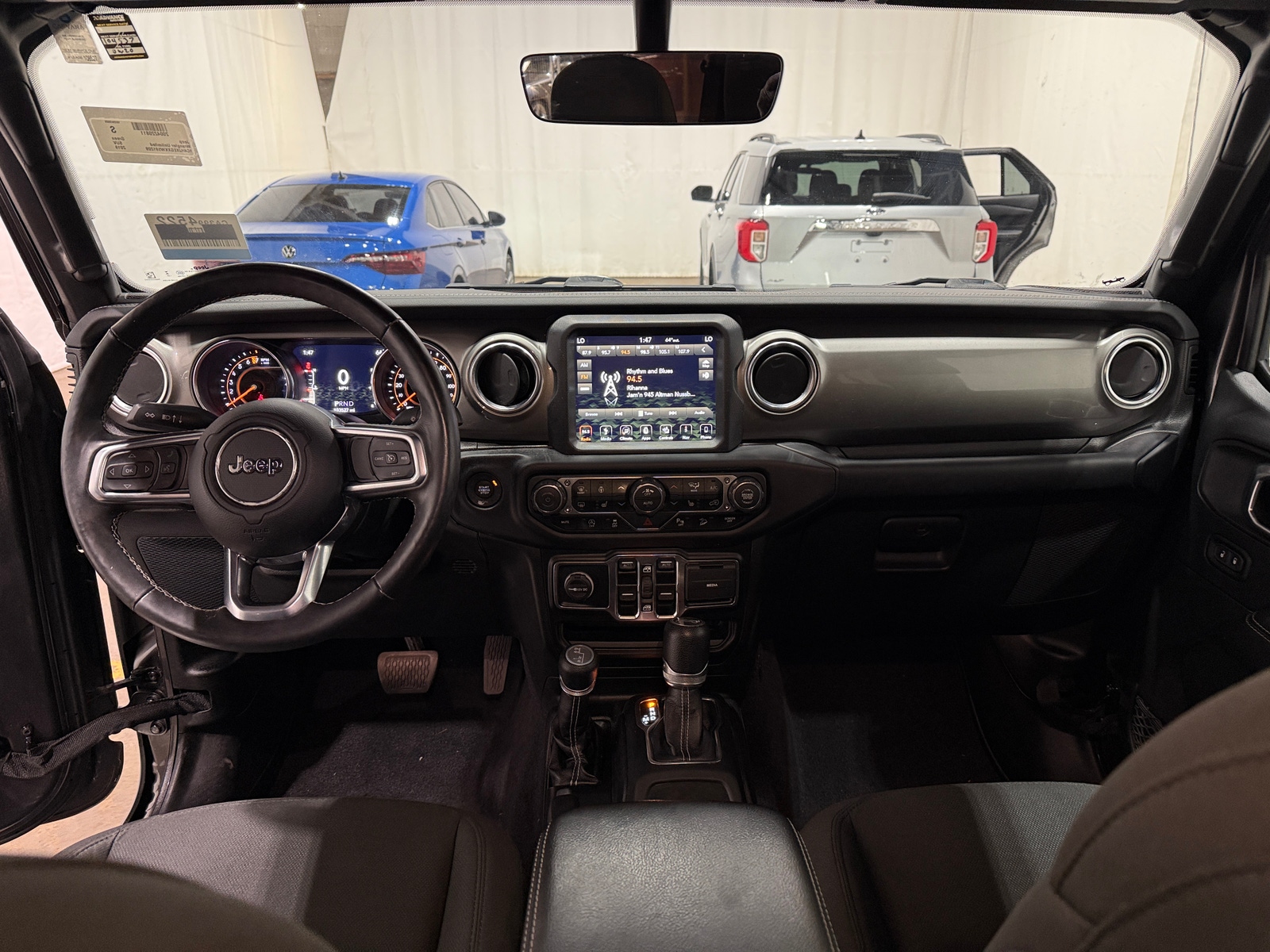 Thumbnail: 2019 Jeep Wrangler - 3