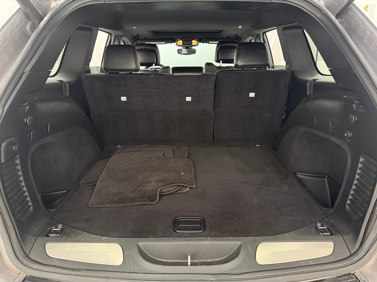 Thumbnail: 2018 Jeep Grand Cherokee - 6