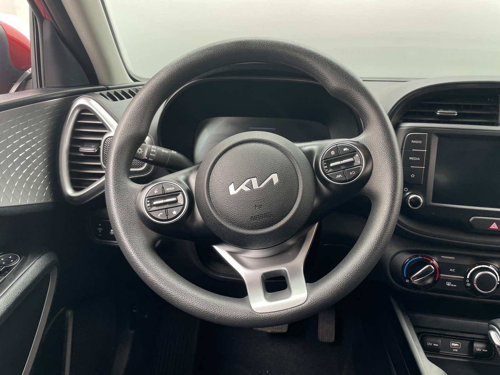 Thumbnail: 2024 Kia Soul - 5