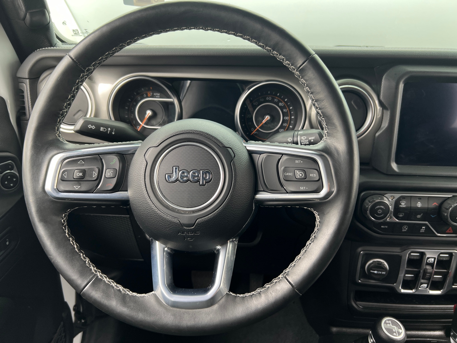 Thumbnail: 2022 Jeep Gladiator - 5