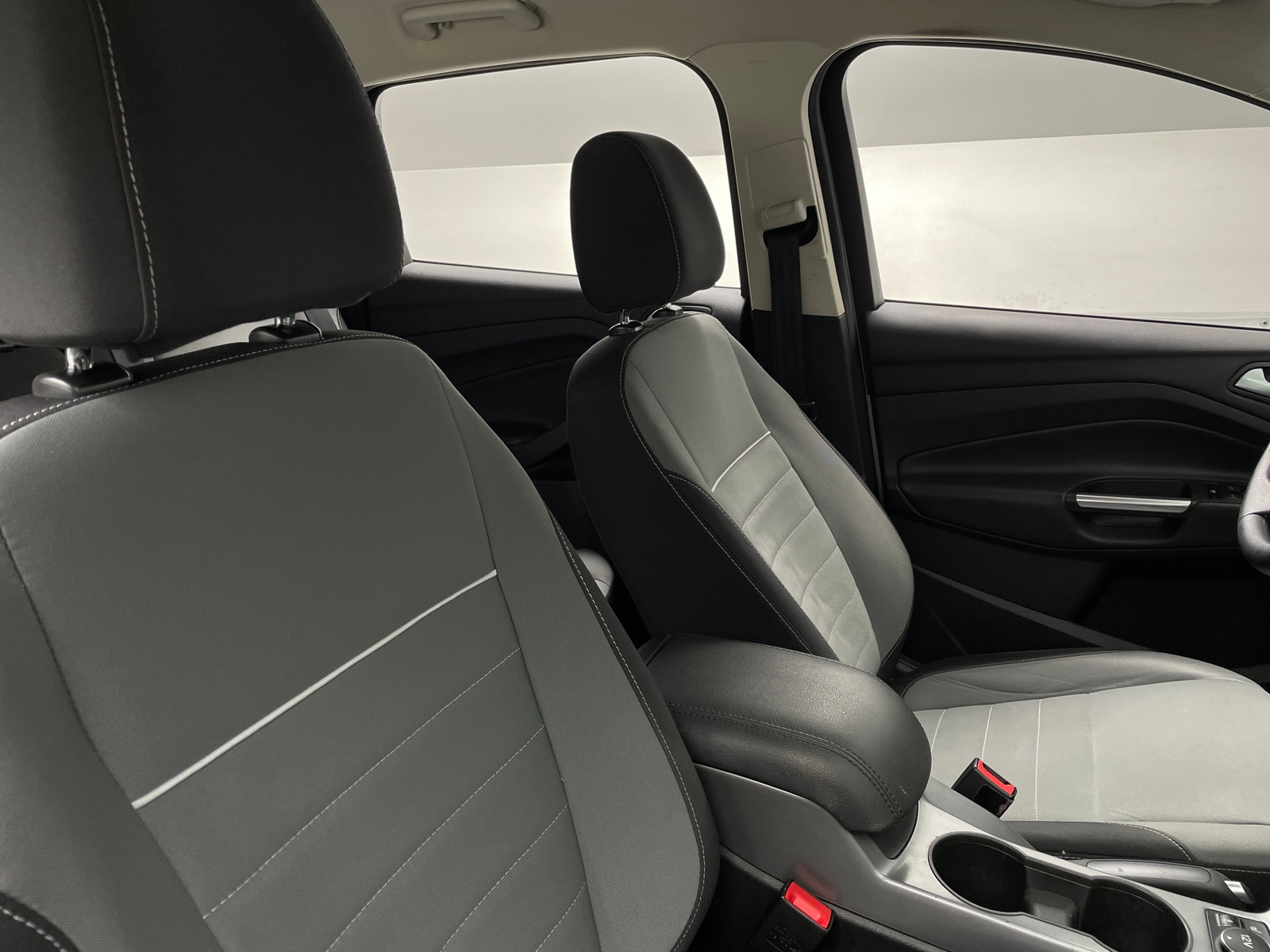 Thumbnail: 2015 Ford Escape - 2