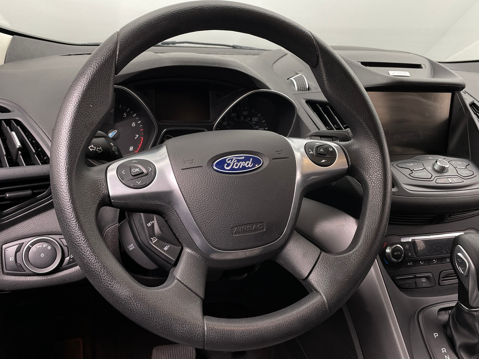 Thumbnail: 2015 Ford Escape - 5