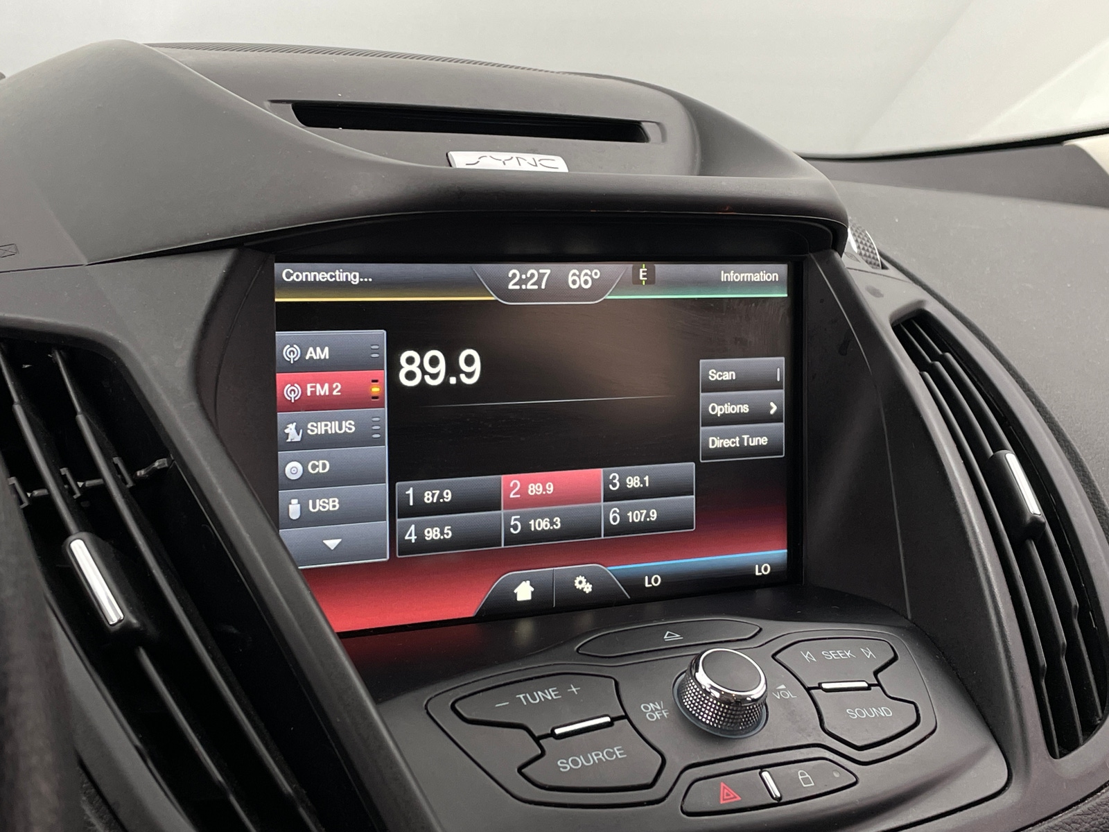 Thumbnail: 2015 Ford Escape - 4