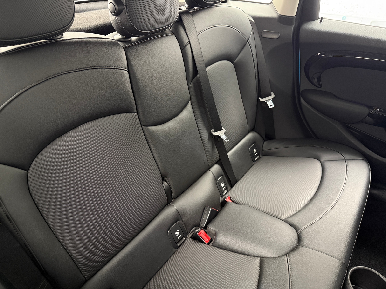 Thumbnail: 2018 MINI Cooper Hardtop - 5